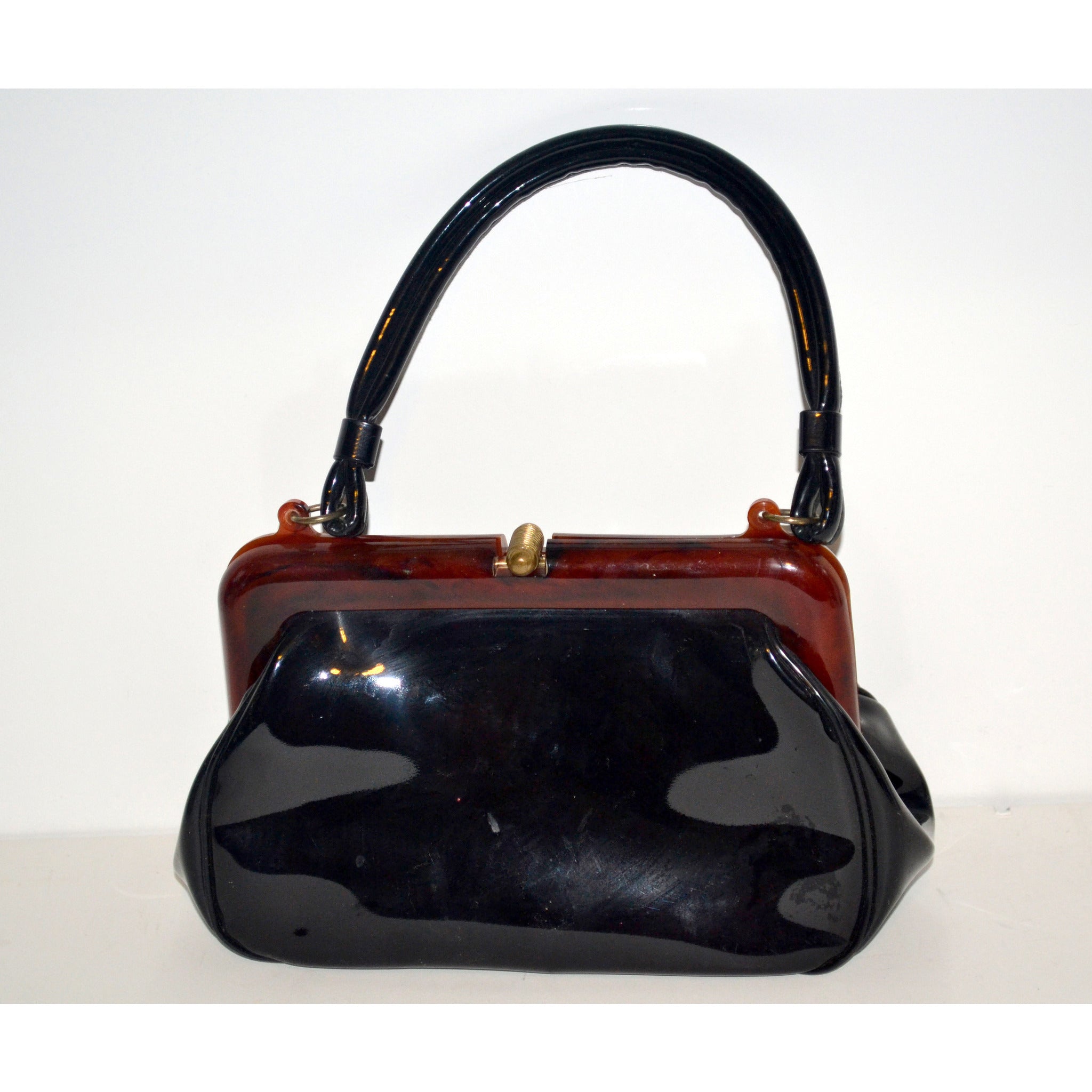 Vintage Style Patent Kisslock Handbag