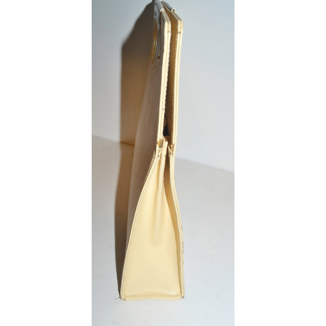 Vintage Chic Cream Leather Square Purse By Monaco