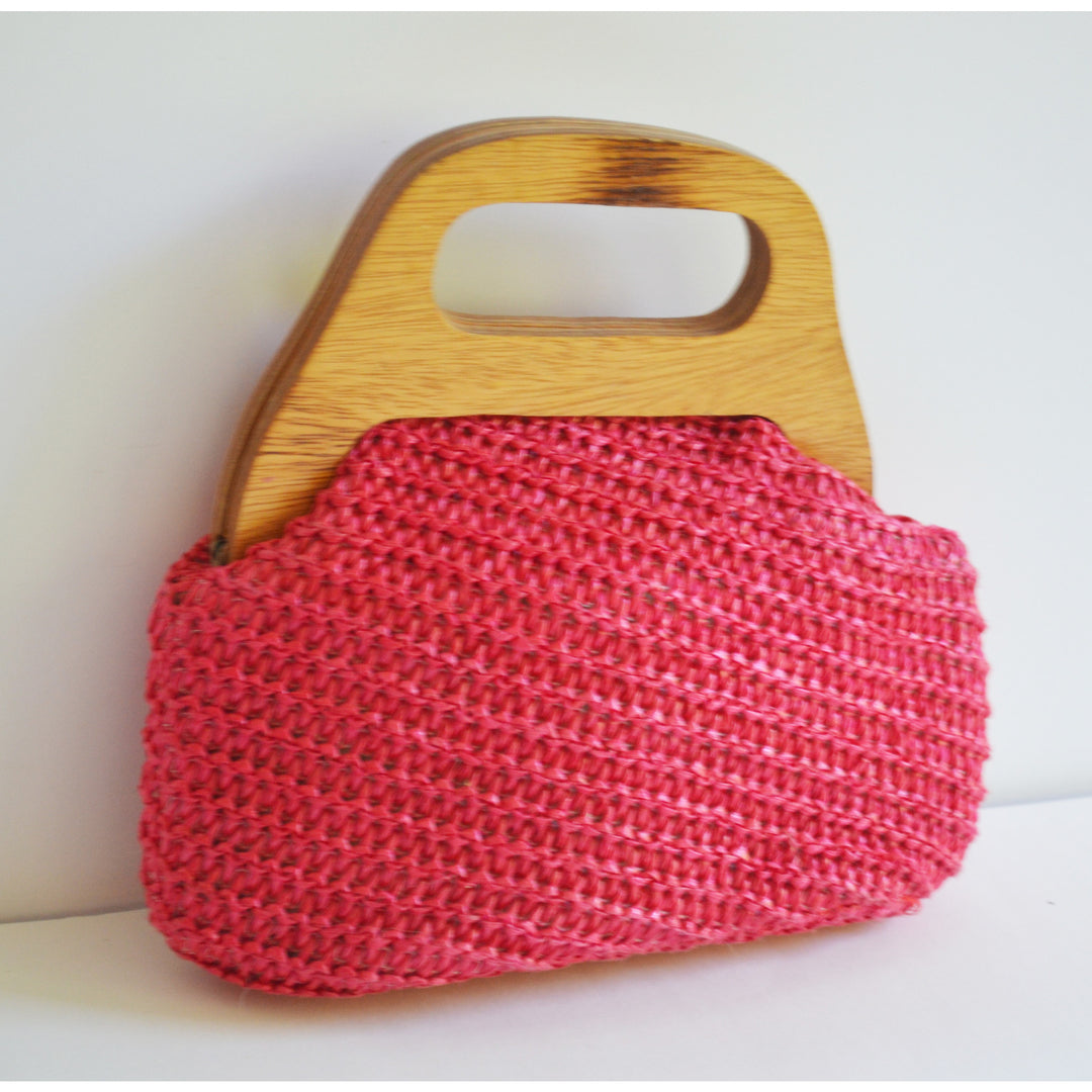 Vintage Pink Bermuda Style Straw Purse