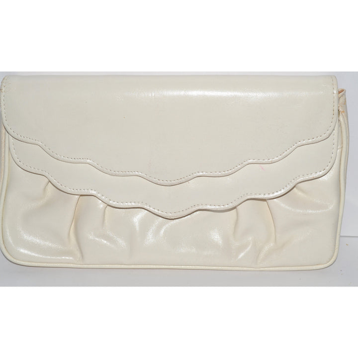 Vintage Off White Leather Clutch Purse
