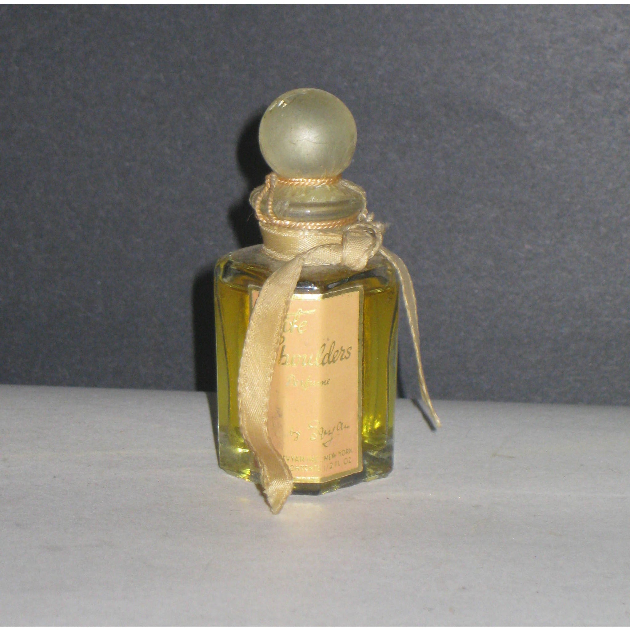 White discount shoulder perfume