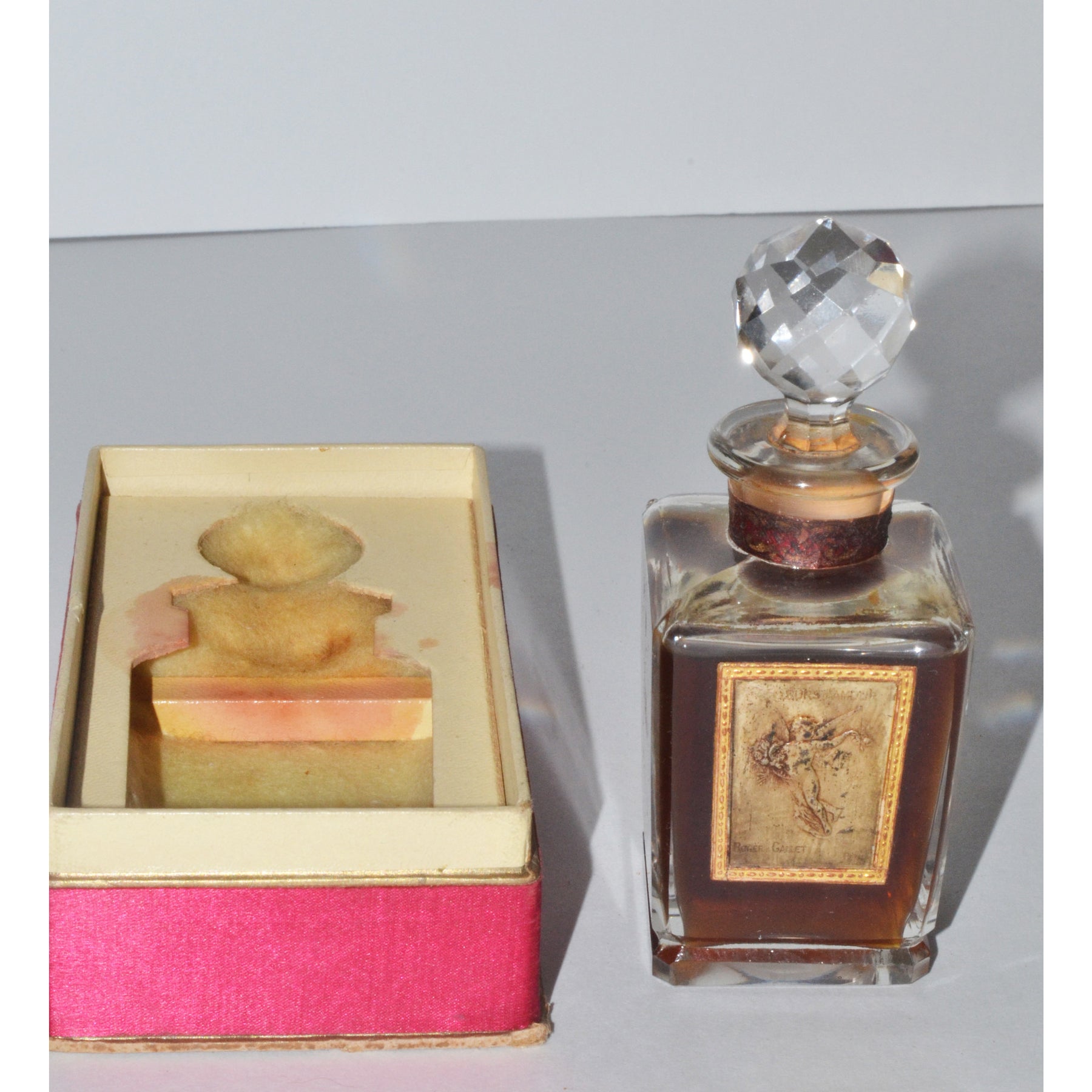 Vintage Fleurs D’Amour Perfume By Roger & Gallet – Quirky Finds
