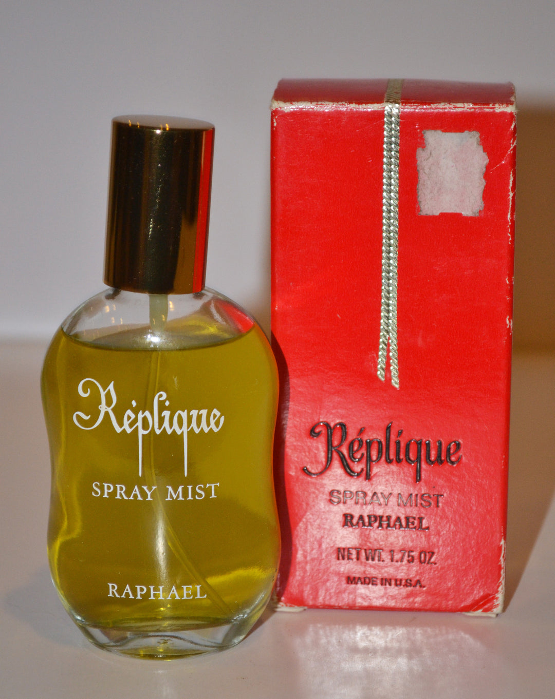 Vintage Replique Eau De Toilette By Raphael