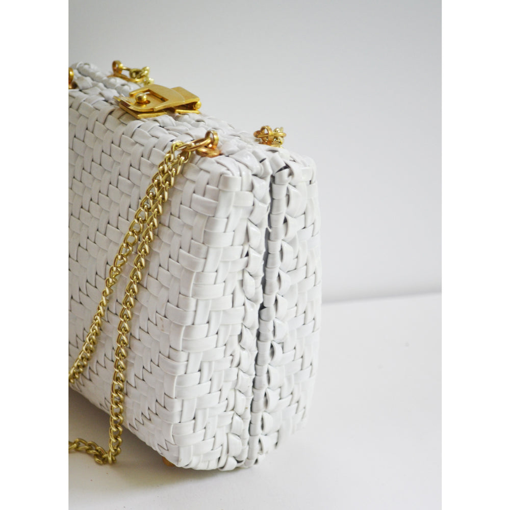 Vintage White Woven Wicker Chain Purse