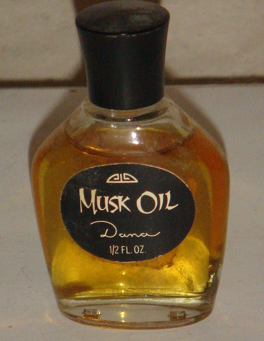 Dana Musk Oil Mini